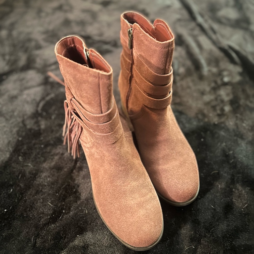 Koolaburra By Ugg Suede Boots